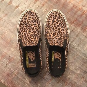 Vans cheetah print shoes